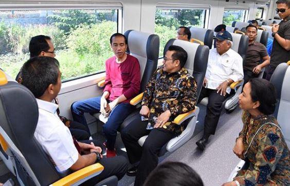 https://cdn.idntimes.com/content-images/post/20180324/jokowi-3-d760efadda5ec27040959ee834ed331d.JPG