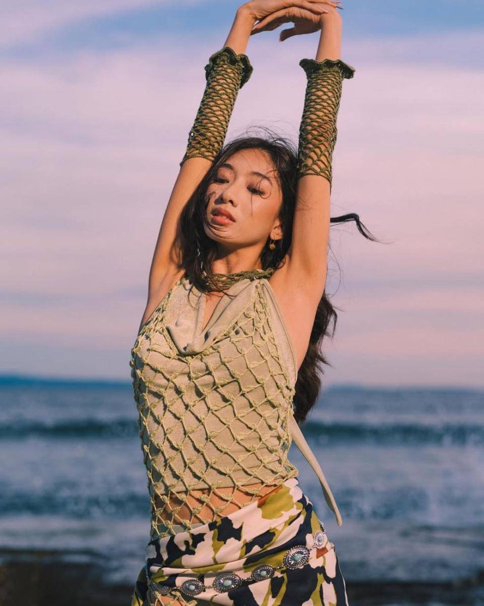 Shazfa Adesya no na. (instagram.com/nonawav)