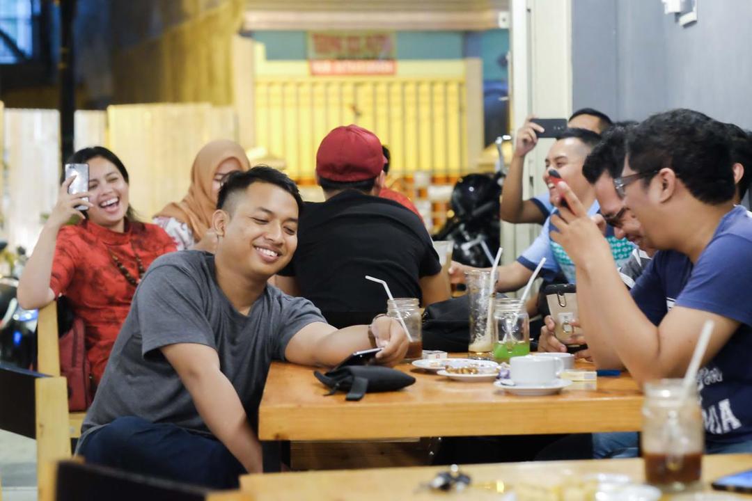 https://cdn.idntimes.com/content-images/post/20170904/kedai-dodit-15-65a83160f612b1a3c9966da853e0a06d.jpg