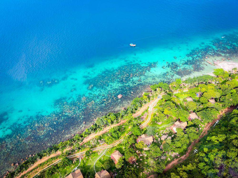 Phu Quoc, Vietnam (unsplash.com/Khiem Antony)