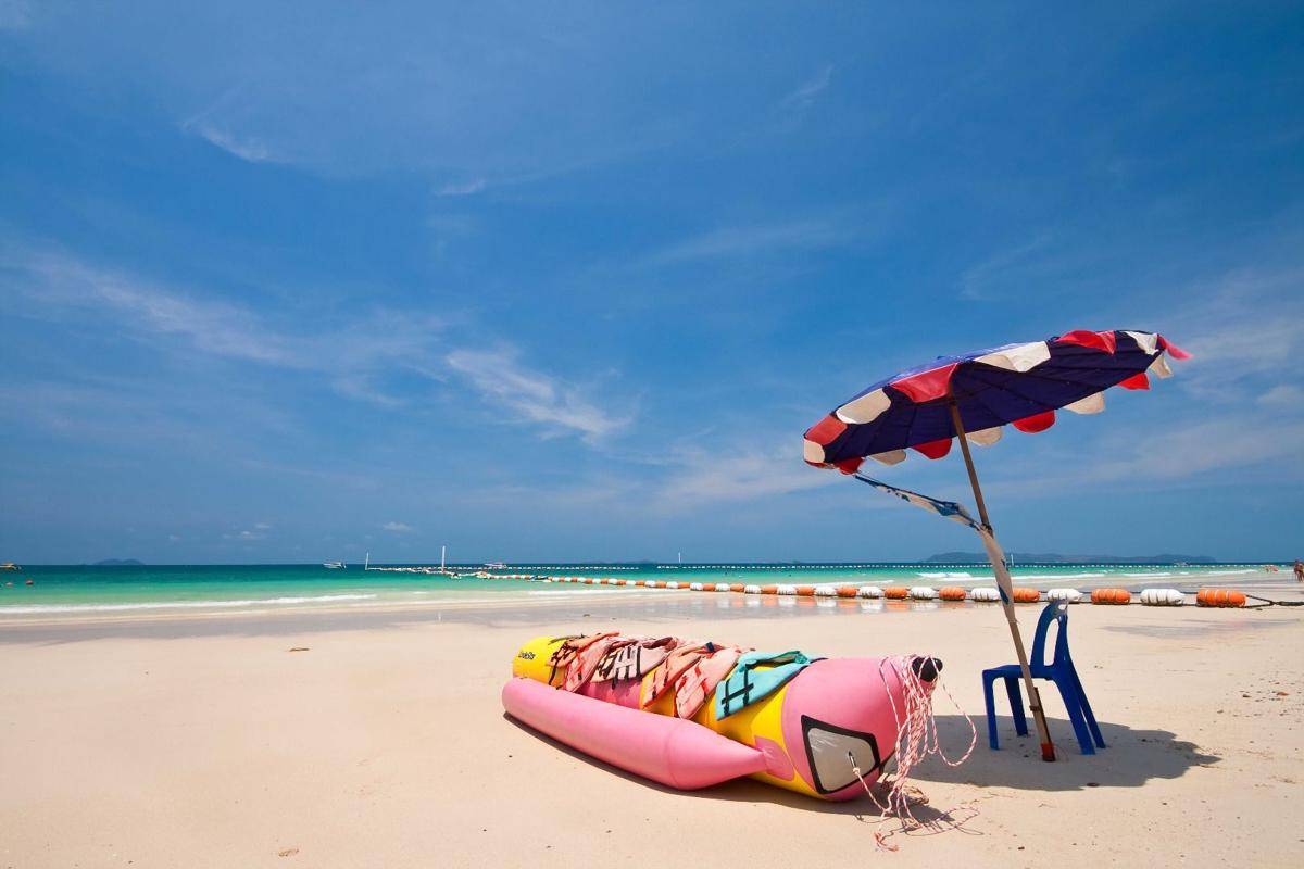http://cdn.idntimes.com/content-images/post/20160119/koh-larn-coral-island-0d67d96a5ed9a9becac4b330850d13c2.jpg