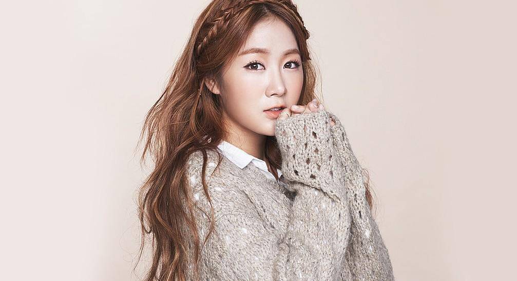https://cdn.idntimes.com/content-images/post/20171213/koreaboo-soyou-fa87f6d1c42a6fe574a956f3d6e7748d.jpg