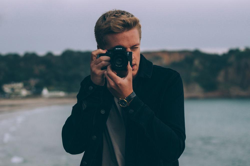 https://cdn.idntimes.com/content-images/post/20180314/luke-porter-146662-unsplash-7be960342137f78252ca3f1f086e7ffe.jpg