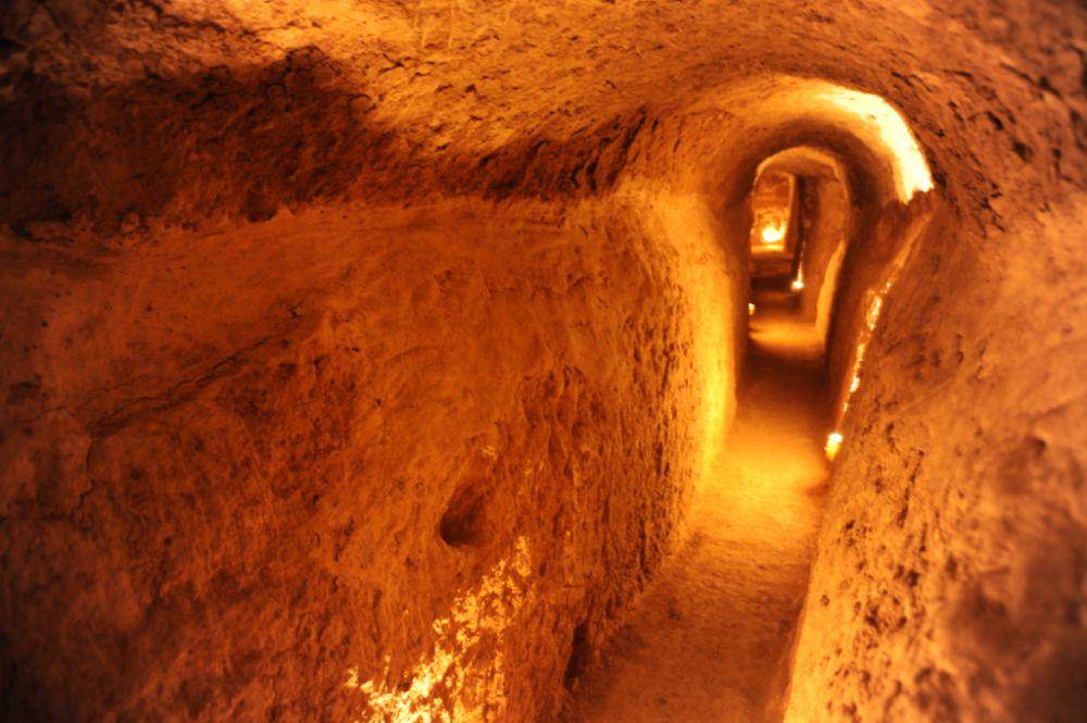 Nushabad Underground City (wikimedia.org/Enzo Nicolodi)