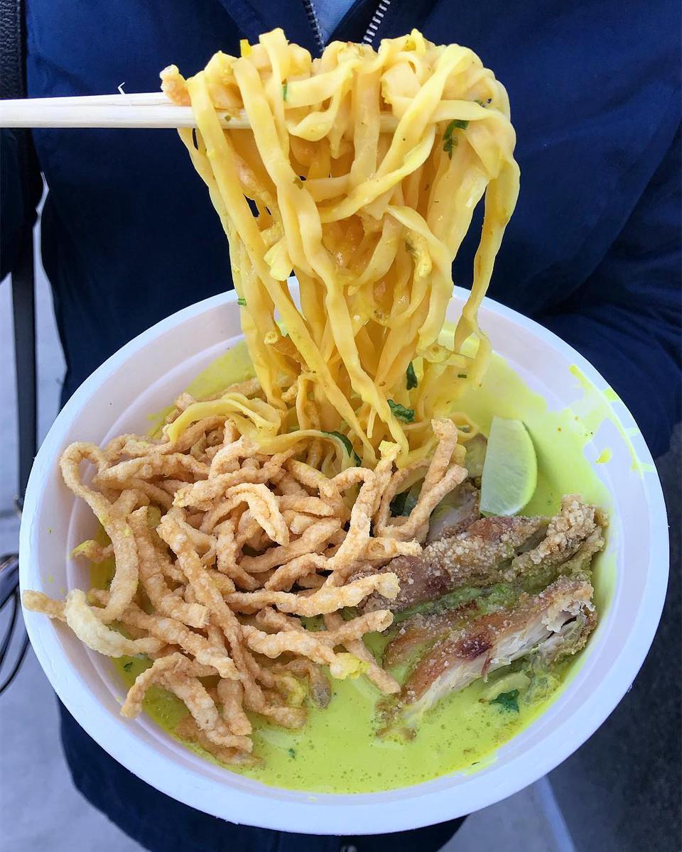 https://cdn.idntimes.com/content-images/post/20180418/nyfoodie-148560684670720ae280427bc41ec3d8.jpg