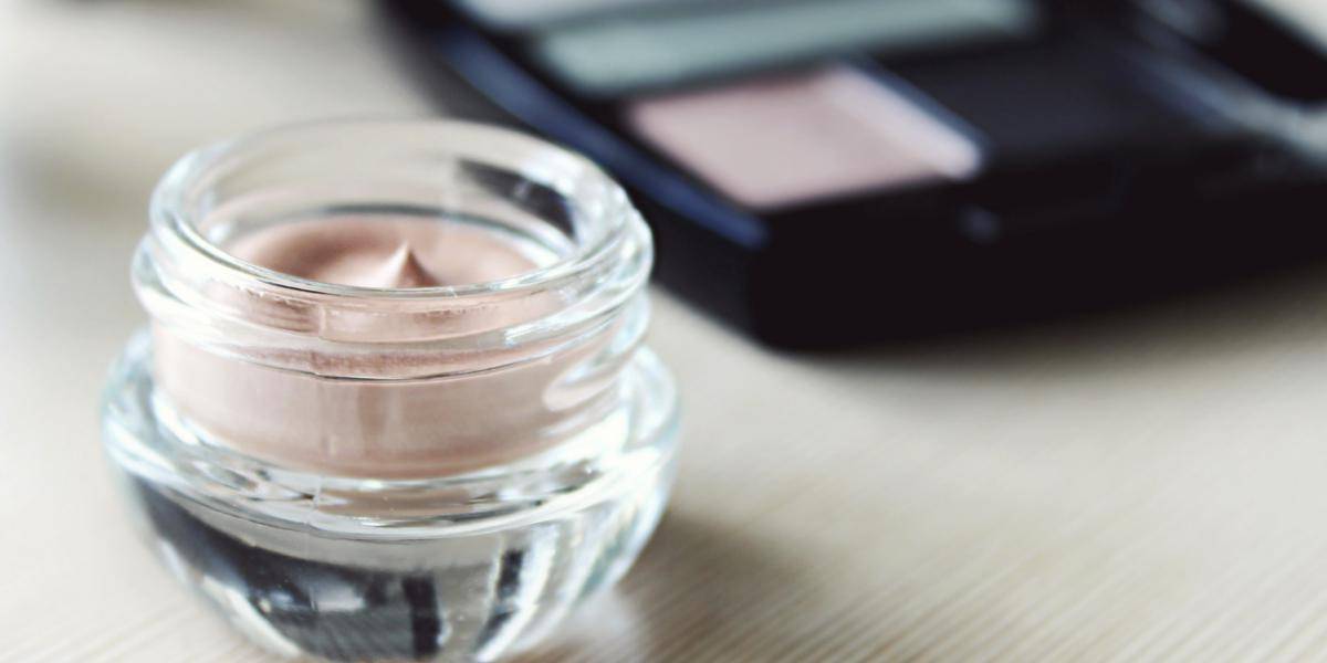 https://cdn.idntimes.com/content-images/post/20170622/o-makeup-primer-facebook-e4eb920662b19143bc5efba98f6b20eb.jpg
