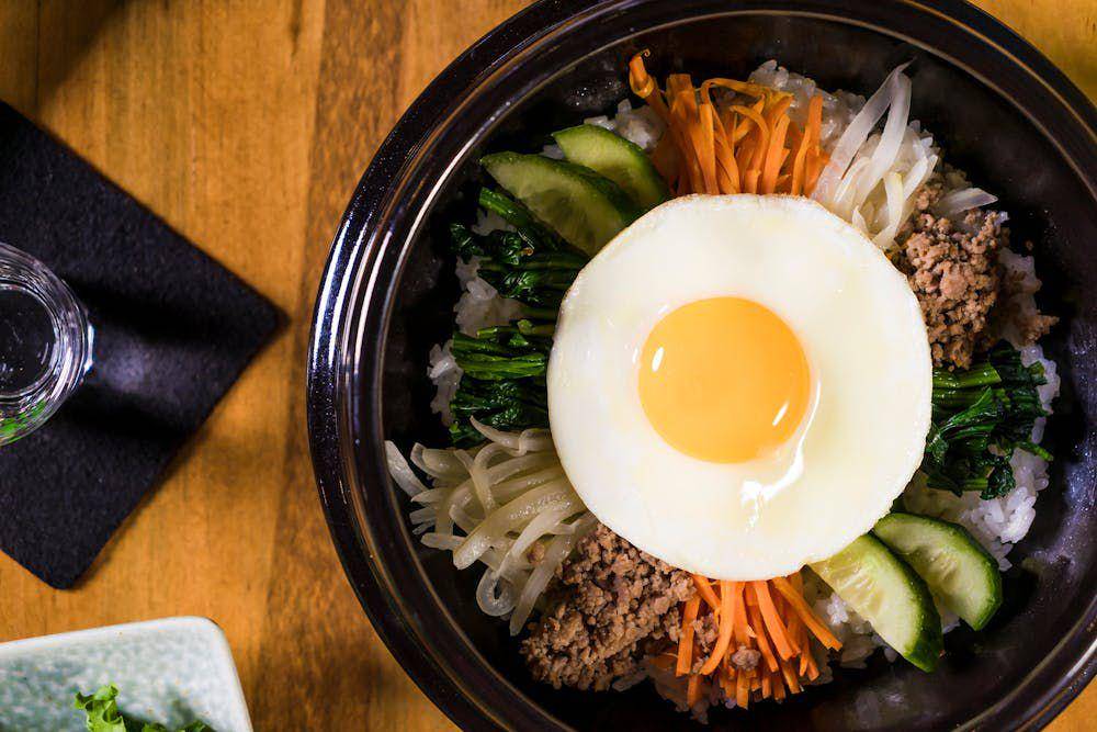 ilustrasi wakame dalam bibimbap (pexels.com/Becerra Govea Photo)