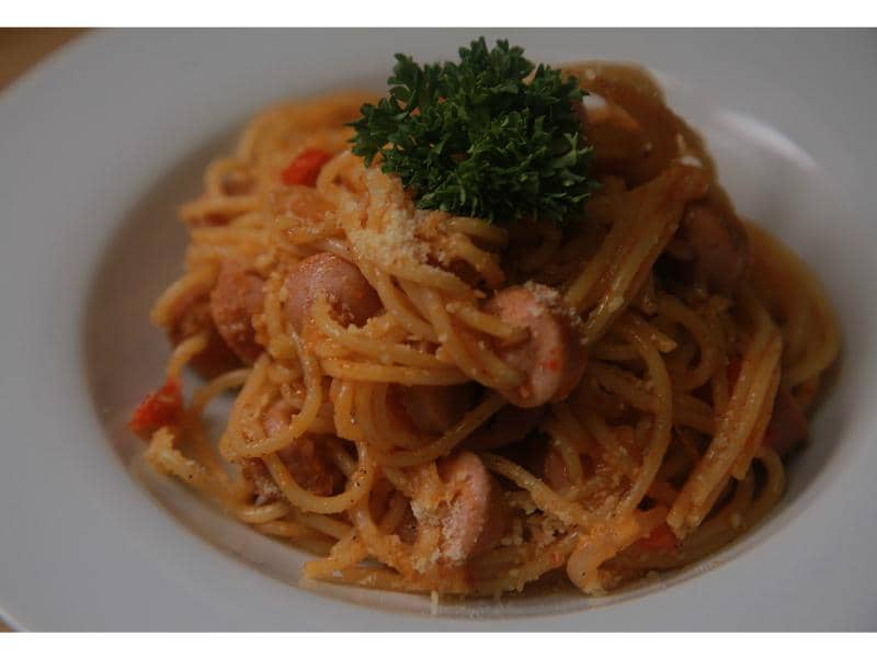 https://cdn.idntimes.com/content-images/post/20170603/sosis-pasta-asam-pedas-1-f4c69712d0c84d1b040ebf62d41508cb.jpg