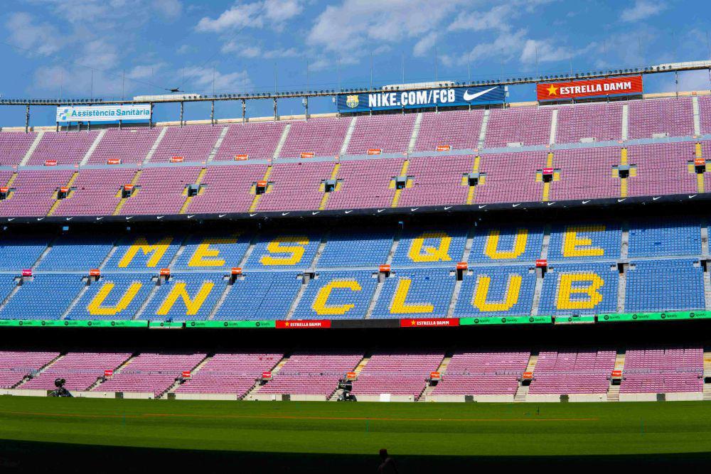 potret stadion Barcelona (unsplash.com/timbernhard)