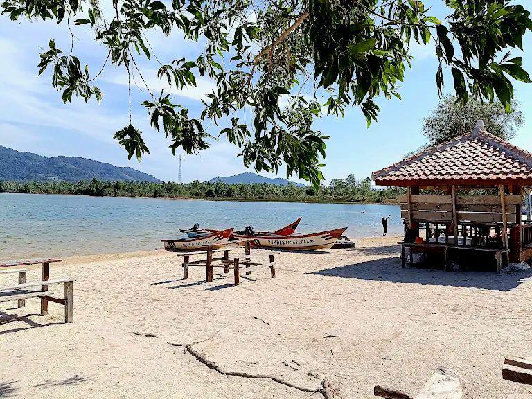 7 Wisata Bekas Tambang di Bangka Belitung, Ada yang Baru!