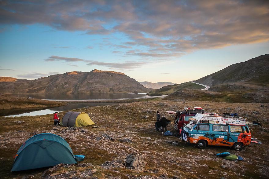 http://cdn.idntimes.com/content-images/post/20160130/we-visited-over-50-countries-with-our-van-spending-only-8-a-day-3-880-be56952062735d7ce9f416d721c4c34a.jpg