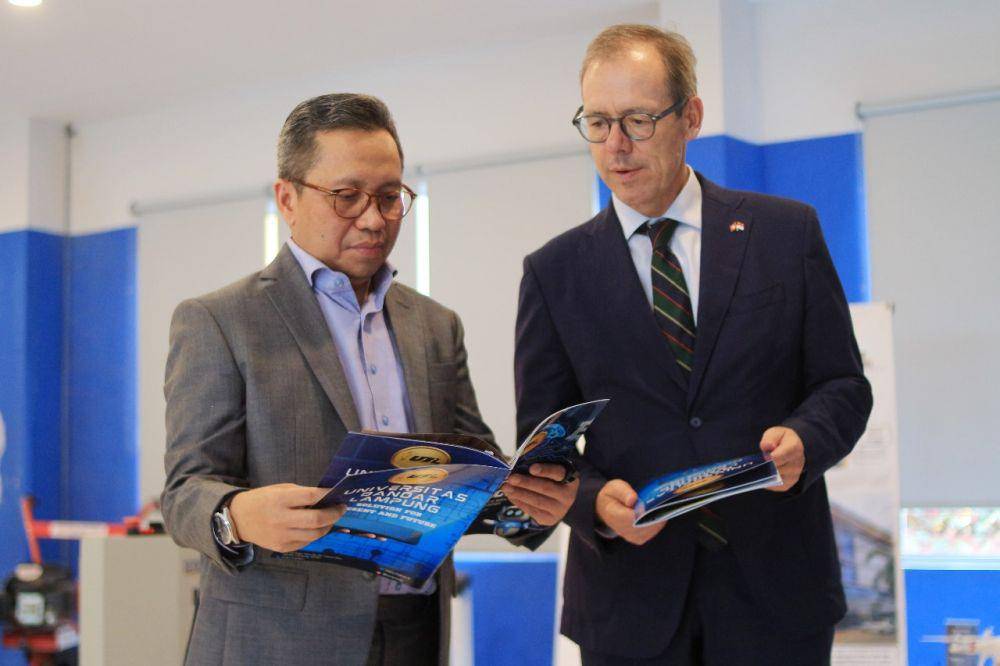 Kunjungan Duta Besar Swiss ke Universitas Bandar Lampung (UBL) (IDN Times/Istimewa)