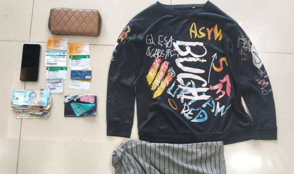 Barang bukti yang berhasil diamankan polisi dari tangan MTR. (Dok. Polres Paser)