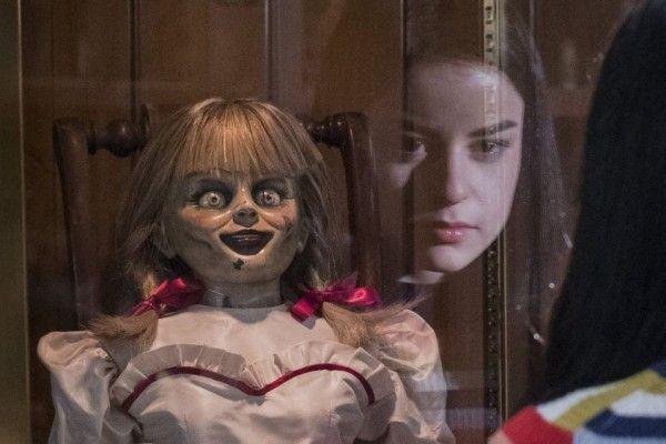 Benarkah Boneka Annabelle Kabur dan Berkeliaran saat Tur di 2025?
