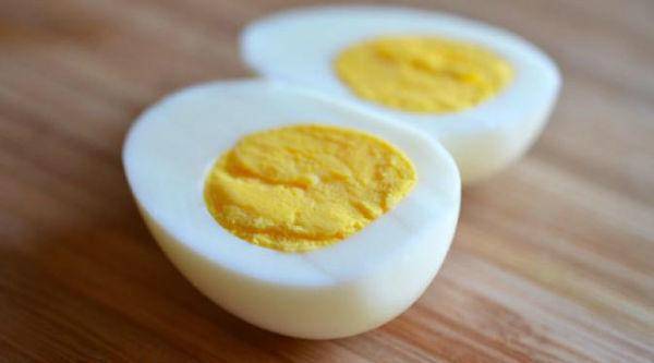 http://cdn.idntimes.com/content-images/post/20151216/000971800-1426771428-2-telur-rebus-f9cc8a57ff0333c31cf4352661a1c134.jpg