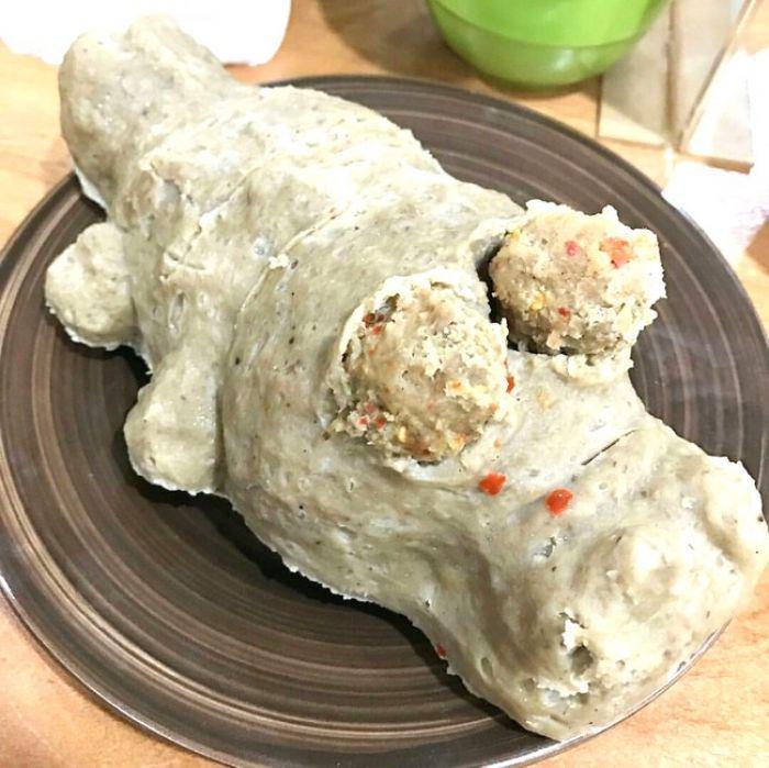 https://cdn.idntimes.com/content-images/post/20170731/19889-penasaran-bakso-buaya-yuk-sambangi-bakso-rusuk-jos-yang-penting-jos-dc84bd954b17e497c765a4b068575cc9.jpg