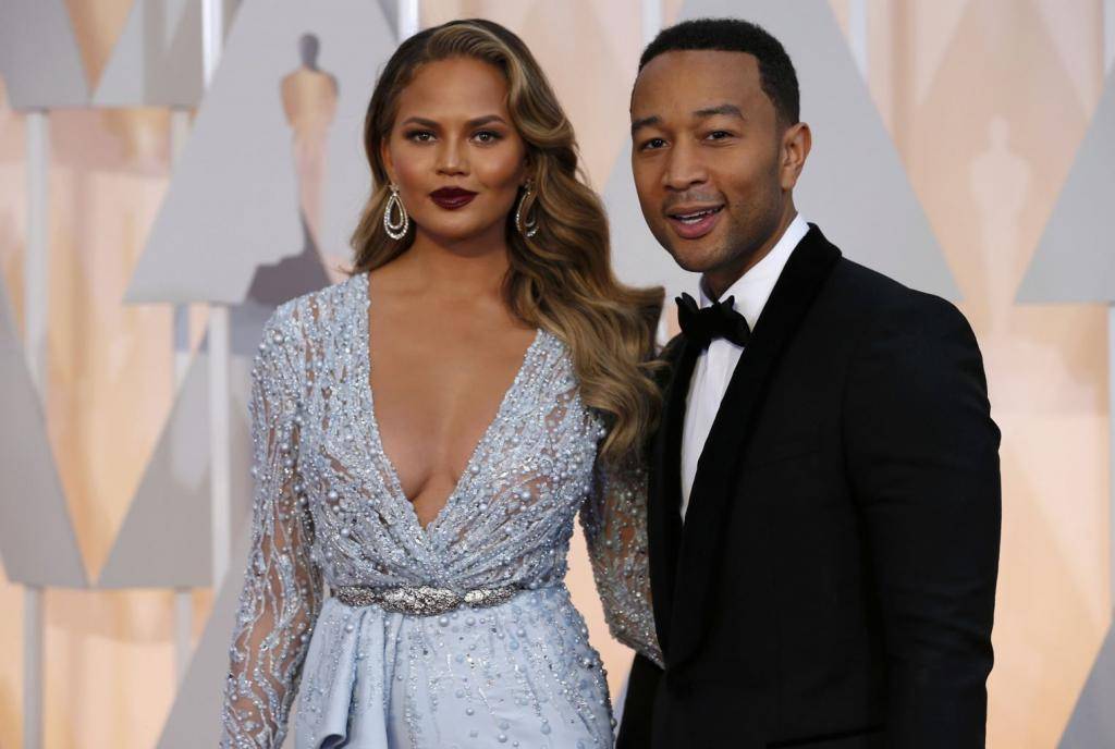 http://cdn.idntimes.com/content-images/post/old/2972a-2015-02-23T003604Z_147433648_TB3EB2N01NTQH_RTRMADP_3_AWARDS-OSCARS.JPG