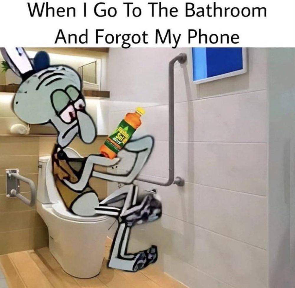 meme SpongeBob tentang toilet (reddit.com/user/PowerWave329)