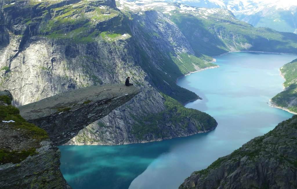 https://cdn.idntimes.com/content-images/post/20170209/320397xcitefun-trolls-tongue-norway-8296fe45925ed4d6e4ad1f1c682c7bd9.jpg