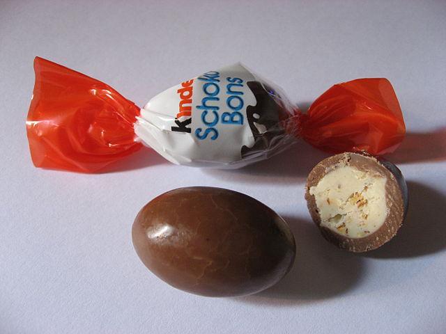 https://cdn.idntimes.com/content-images/post/20180124/640px-kinder-schoko-bons-1f9de06959f346a6a87869092fad6199.JPG