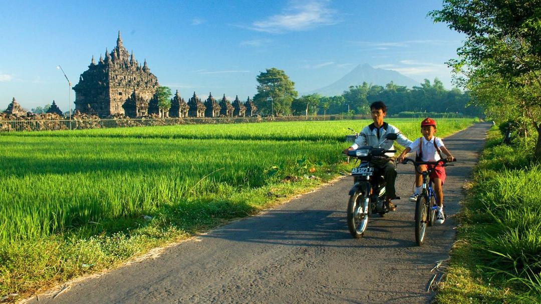 https://cdn.idntimes.com/content-images/post/20171031/88750-yogyakarta-and-vicinity-ac15baa6befa0372accc98dc1319fbdf.jpg