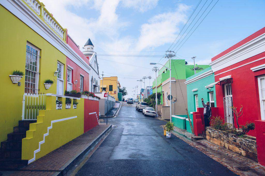 https://cdn.idntimes.com/content-images/post/20171027/bo-kaap-71388de60e7fb1e8e8c8c8f74ebdcfe6.jpg