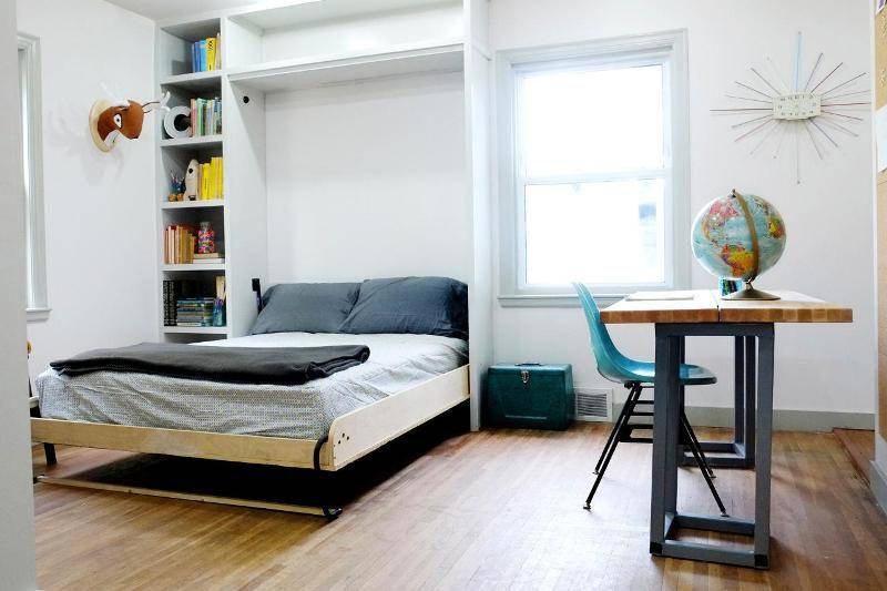 http://cdn.idntimes.com/content-images/post/20160504/bp-hucoh107-after-bedroom-hidden-bed-4x3jpgrendhgtvcom1280853-c310e21b1005090030e4ea7081983695.jpeg