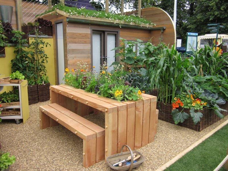 https://cdn.idntimes.com/content-images/post/20170614/build-small-garden-sheds-37444bed756a782f483717602861e213.jpg