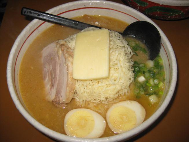 https://cdn.idntimes.com/content-images/post/20170725/cheesy-ramen-noodles-04-047e944ade17d6e2abdc8cde0801e09a.jpg
