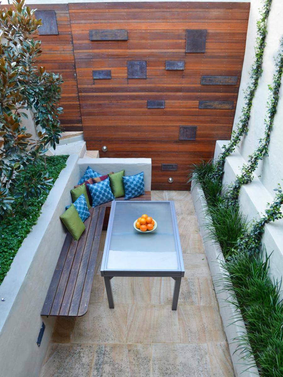 https://cdn.idntimes.com/content-images/post/20170610/ci-outhouse-design-metal-art-terrace-s3x4jpgrendhgtvcom9661288-1060adbbf4aa2f217c09118405ccb5d5.jpeg