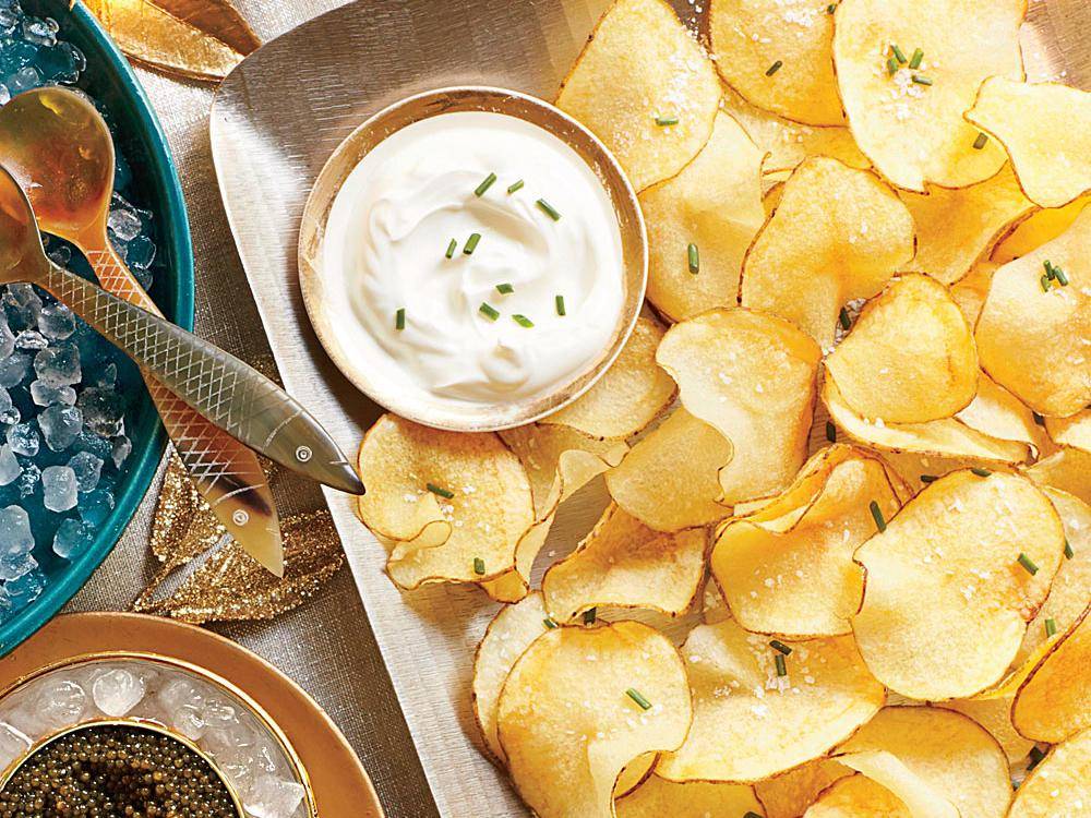 https://cdn.idntimes.com/content-images/post/20180202/crispy-potato-chips-sl-879e2bae9dbaf1a3c318be7d131b5f38.jpg