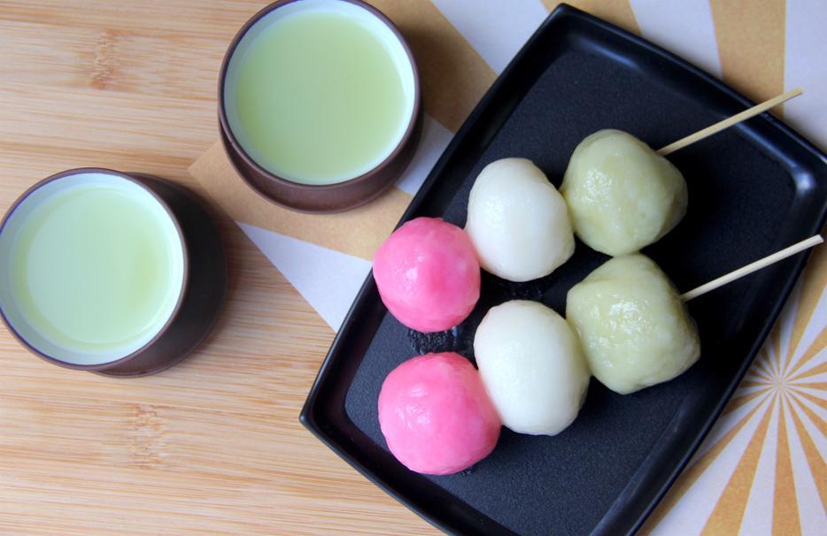 https://cdn.idntimes.com/content-images/post/20180103/dango-featuredimage-a845d56fd3d9572fcccc9893604e7a16.jpg