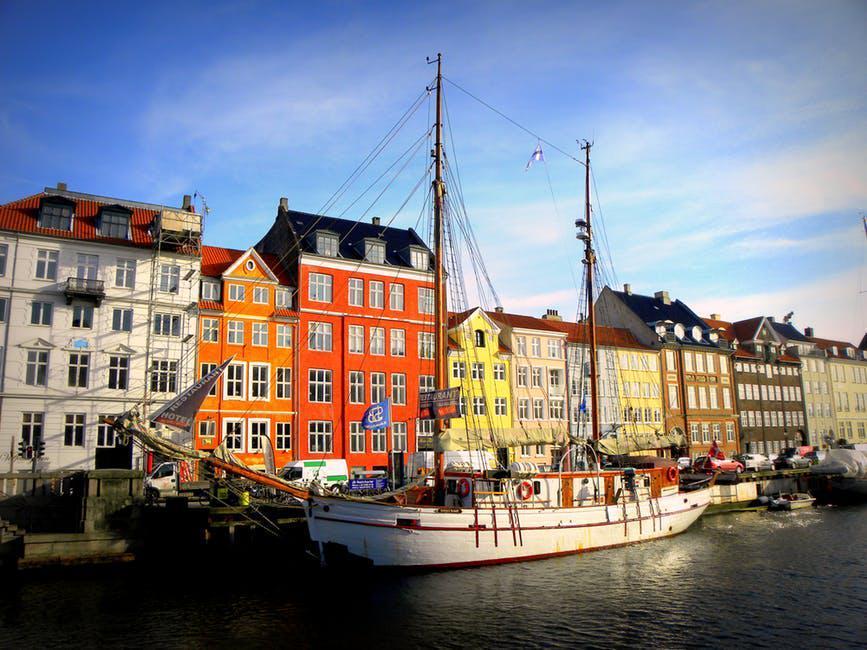 https://cdn.idntimes.com/content-images/post/20180311/denmark-3aca4331422dc6df362249a86d8b1765.jpeg