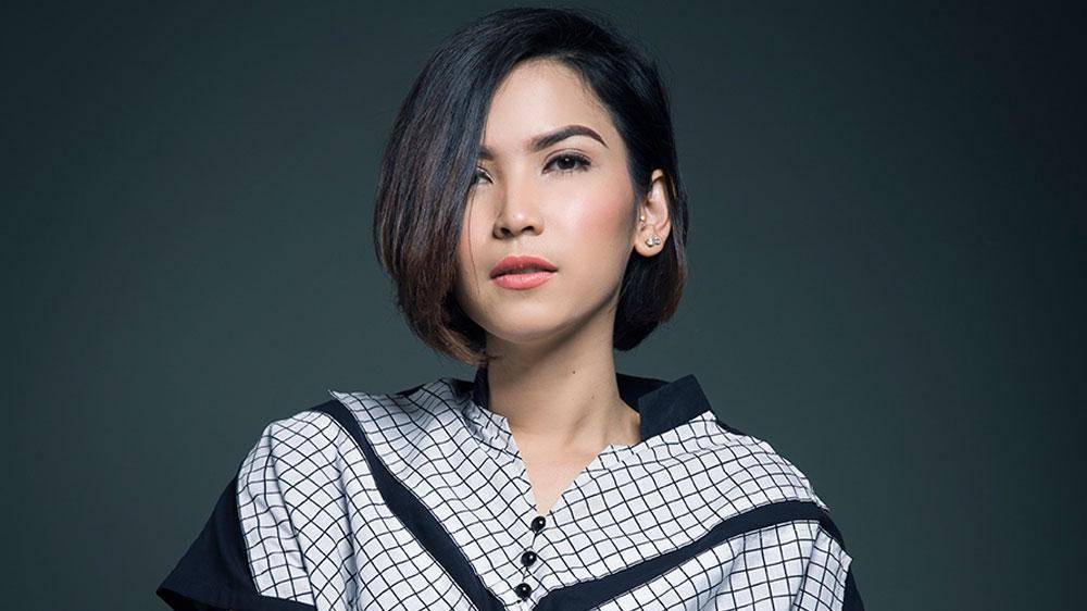 https://cdn.idntimes.com/content-images/post/20171004/dinda-kanya-dewi-3d58c1144431f862d4849a0ddf737bb8.jpg