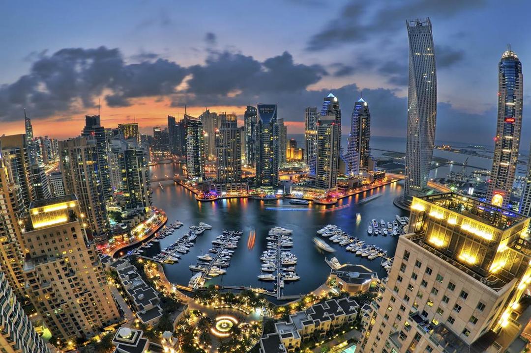 https://cdn.idntimes.com/content-images/post/20171106/dubai-uae-dafde00c4a6dd12422dbce5fbc6955ad.jpg