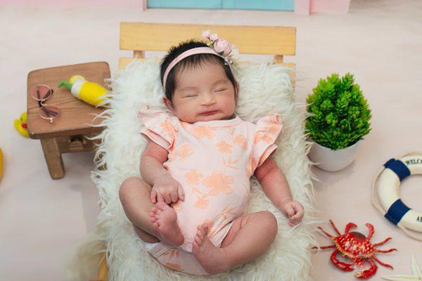 Pemotretan Newborn Baby Xandraya, Anak Kedua Siti Badriah