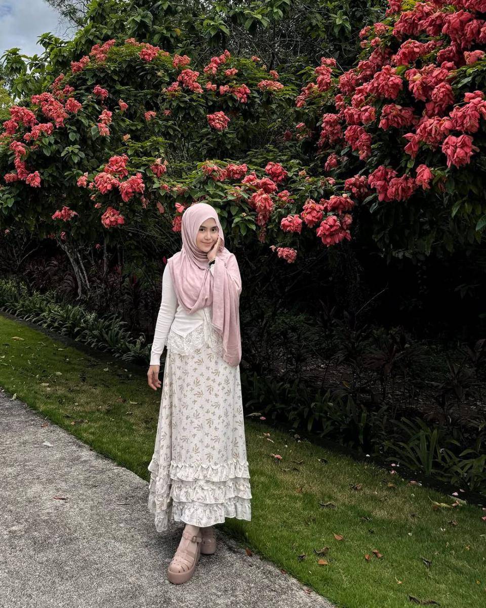 Shafira Eden (instagram.com/shafiraeden)