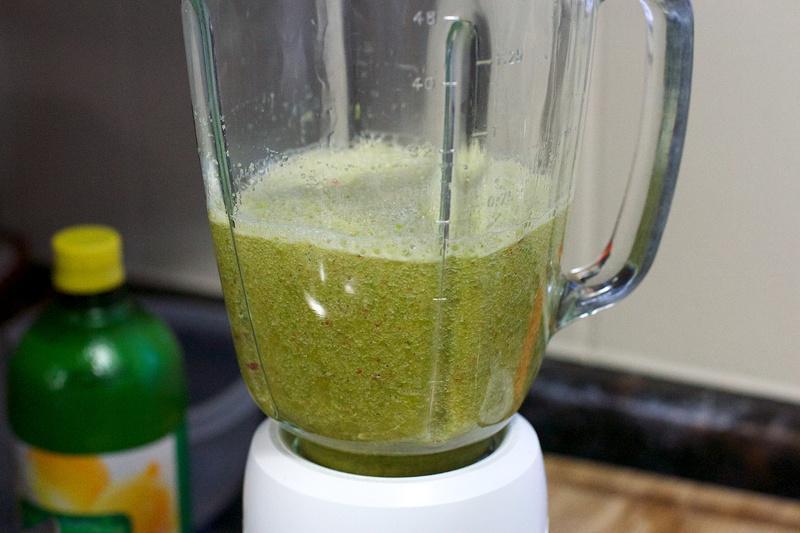 https://cdn.idntimes.com/content-images/post/20180207/glass-green-produce-drink-smoothie-juice-576941-pxherecom-114a948486799468d2c2d865b696effb.jpg