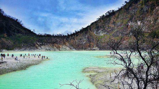 https://cdn.idntimes.com/content-images/post/20171128/gunung7-06cb035eb9fcbf701291e8939d0b5899.jpg