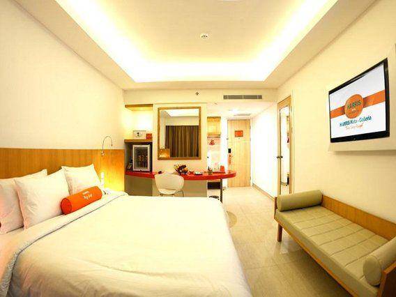 http://cdn.idntimes.com/content-images/post/20151227/harrishotelkamar-989dca4a92a8f9133577e187c94dbd6f.jpg