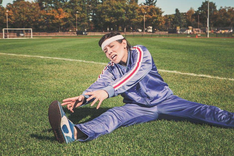 https://cdn.idntimes.com/content-images/post/20170925/healthy-person-woman-sport-a466353a51d9d5fb52f216d9125fa8bc.jpg