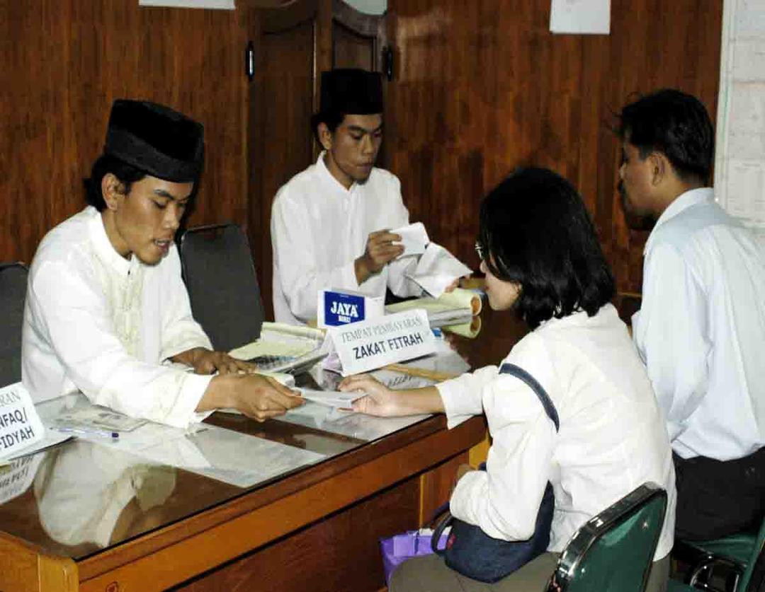 https://cdn.idntimes.com/content-images/post/20170617/ilustrasi-zakat-88423c58a185d4315231165512b07212.jpg