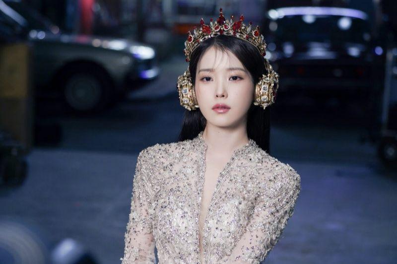 8 Lagu IU yang Meraih Sertifikasi Platinum Streaming Circle Chart