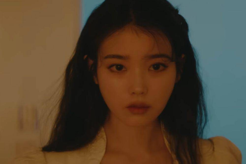 cuplikan MV eight milik IU (youtube.com/1theK)