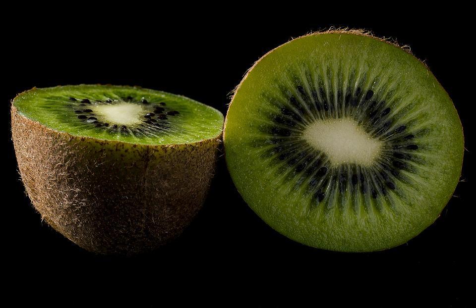https://cdn.idntimes.com/content-images/post/20180114/kiwi-1432088-960-720-88cd1ff0d2484ad42f7fbf1511ca45d6.jpg