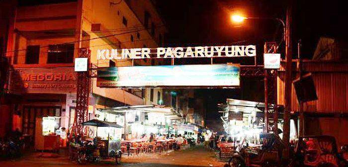 https://cdn.idntimes.com/content-images/post/20160905/kuliner-pagaruyung-700x336-da429237bbfc40b4a94f17e44618c41b.jpg