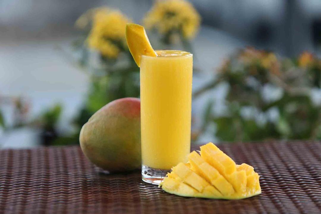 https://cdn.idntimes.com/content-images/post/20170809/mango1-540246ec44165e7841ee524b66c6185c.jpg
