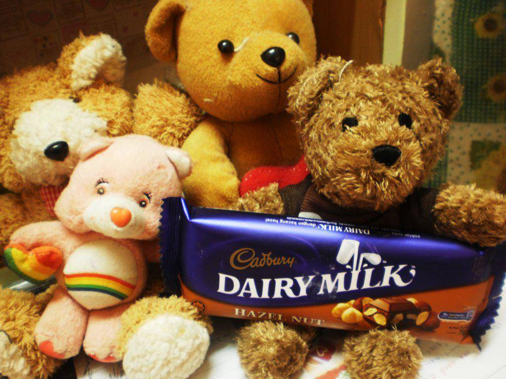 https://cdn.idntimes.com/content-images/post/20171114/my-teddy-and-cadbury-by-aoko-love-kaitou-d63i27a-3775642c471e0e2a757c91bf880f96ed.jpg