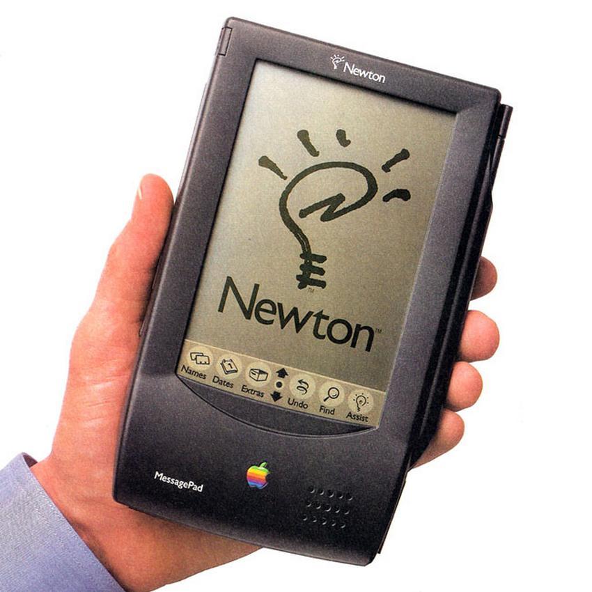 https://cdn.idntimes.com/content-images/post/20161031/newton-38aea88d83a101417c999e1b8bc413a0.jpg