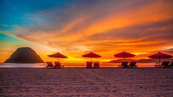 http://cdn.idntimes.com/content-images/post/20160207/pantaipulaumerah-ae4a0b256e183dc57b32f2114cbb0986.jpg